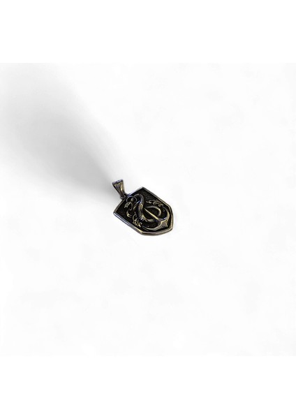 Yılanlı Denizci Çelik Kolye Ucu modelleri