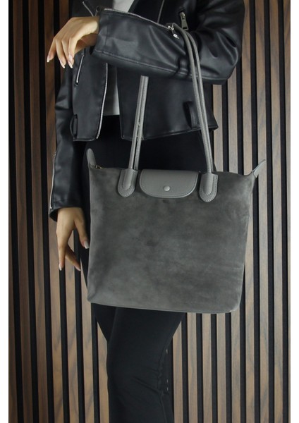 Gri Hakiki Dana Süet Fermuarlı Manyetik Kapaklı Büyük Boy Günlük Omuz Çantası