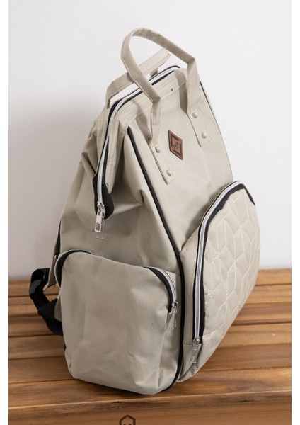 Krem Kapitoneli Çok Fonksiyonlu Anne Bebek Bakım Çantası 19725 modelleri