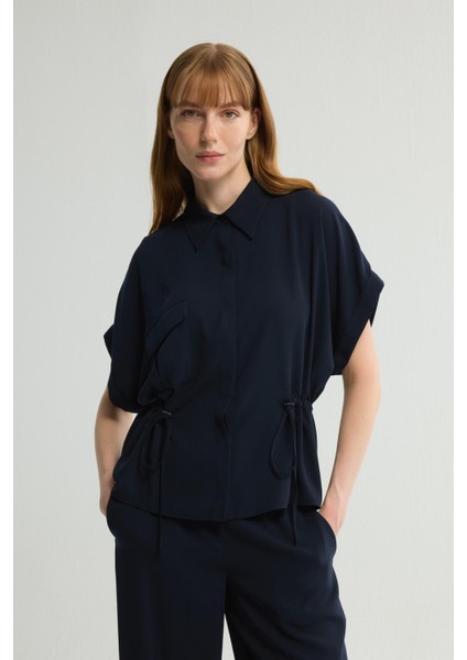 Beli Büzgülü Cep Detaylı Gömlek Lacivert 130L9399001