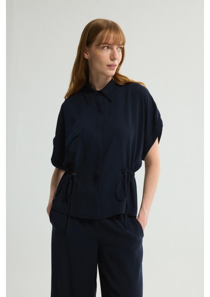 Beli Büzgülü Cep Detaylı Gömlek Lacivert 130L9399001 fırsatları