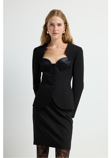 Kalp Yaka Blazer Ceket Siyah 11944617002 fırsatları