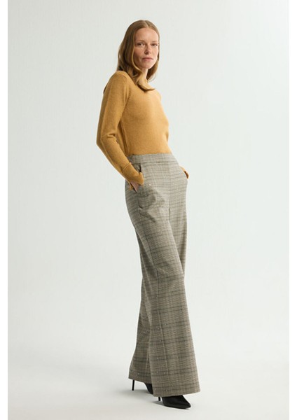 Pileli Geniş Paça Pantolon Bej 153L9687000