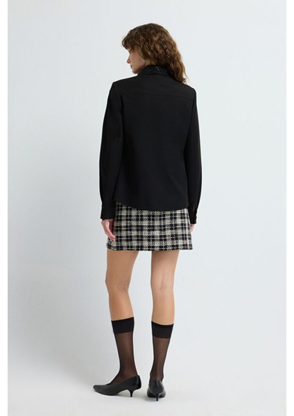 Cepli Çakım Detaylı Gömlek Siyah 13045711000 indirimleri