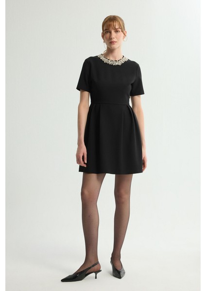 Inci Detaylı Gabardin Elbise Siyah 124L9734000 modelleri