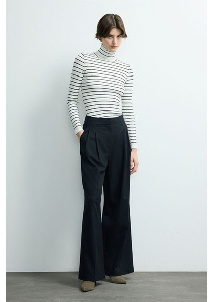 Pileli Cepli Pantolon Lacivert 153M2257000 indirimleri