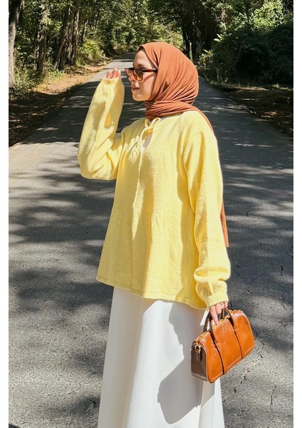 Yaka Bağlama Detaylı Kazak Sarı fiyatları