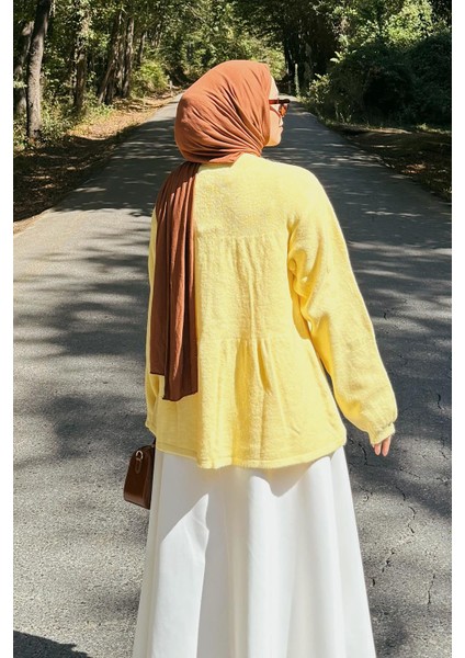 Yaka Bağlama Detaylı Kazak Sarı fırsatları