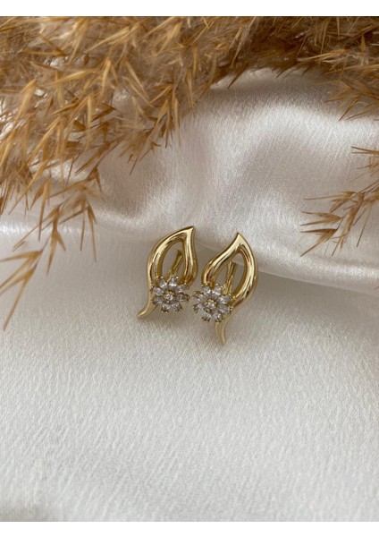 Çiçek Detaylı Xupıng Çelik Küpe