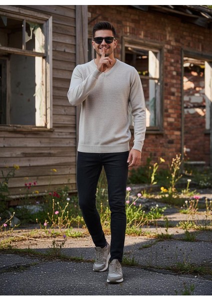 Erkek V Yaka Kaşmir Light Regular Fit Triko Kazak