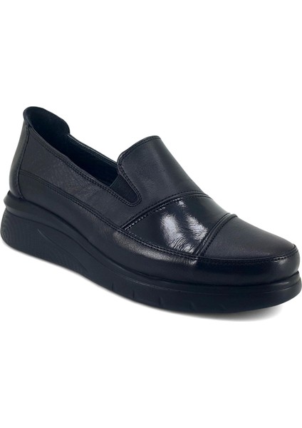 07 550 25KA Kadın Günlük Ayakkabı Siyah
