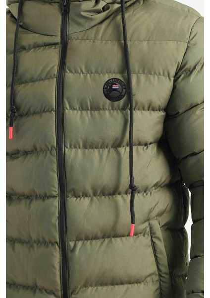 İçi Astarlı Su ve Rüzgar Geçirmez Cepli Kapüşonlu Erkek Mont indirimleri