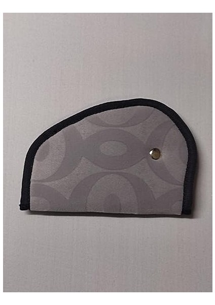 Emniyet Kemeri Düzenleyici ve Tutucu Emniyet Kemer Pedi,boyun Kesme Önleyici,çocuk Emniyet Kemer Rahatlatıcı,oto Kemer Kılıfı,yüksek Kaite(Gri Renk)(Yumuşak Voleur Kumaş) modelleri