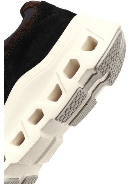 Kadın Siyah Bağcıklı Kalın Tabanlı Deri Sneaker 25AFD142014