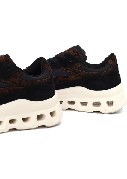 Kadın Siyah Bağcıklı Kalın Tabanlı Deri Sneaker 25AFD142014