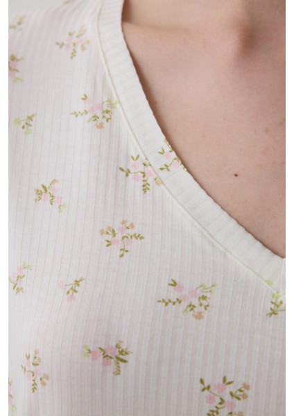 Bloom Printed Ekru Tişört Pijama Üstü