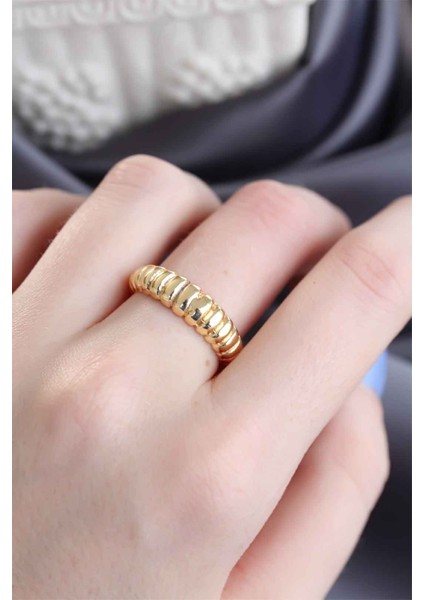 bulurum altın renk ayarlamalı burgu kadın yüzük fiyatları