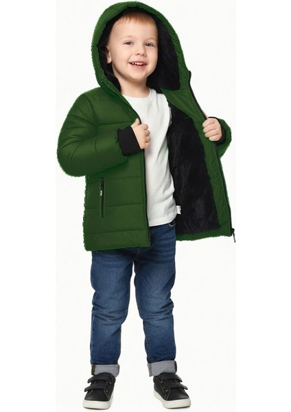 İçi Kürklü Su ve Rüzgar Geçirmez Erkek Çocuk Mont