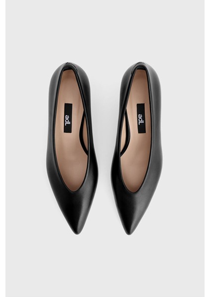 Deri Küçük Topuklu Ayakkabı Siyah 10344421001 modelleri