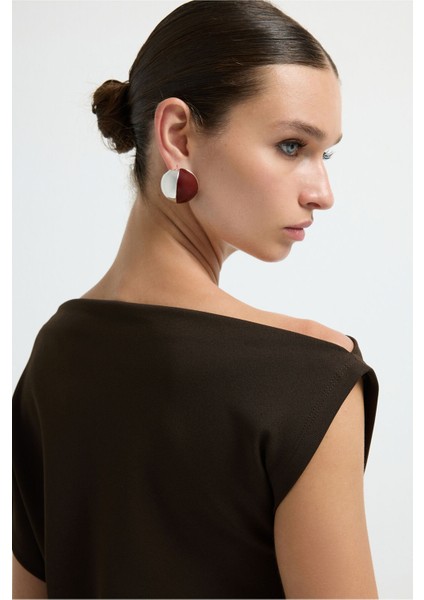 Degaje Yaka Kolsuz Bluz Kahve 11545231001 indirimleri