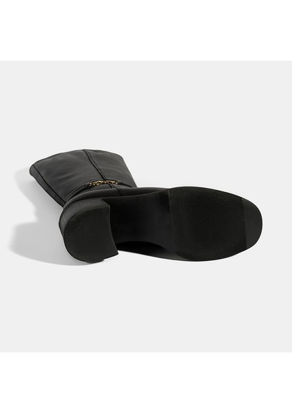 Kadın Siyah Metal Aksesuarlı Deri Çizme fırsatları