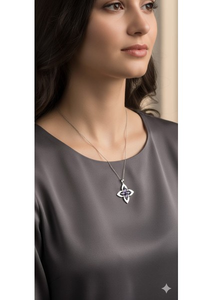 925 Ayar Papatya Silver Nano Zirkon Taşlı Lilyum Çiçeği Kolye.rose.gold.rodaj