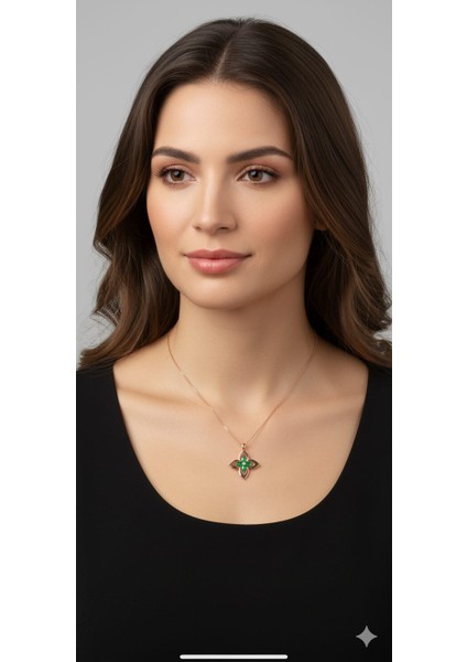 925 Ayar Papatya Silver Nano Zirkon Taşlı Lilyum Çiçeği Kolye.rose.gold.rodaj indirimleri