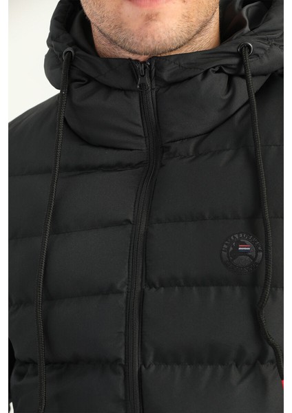 İçi Astarlı Su ve Rüzgar Geçirmez Cepli Kapüşonlu Erkek Mont fırsatları