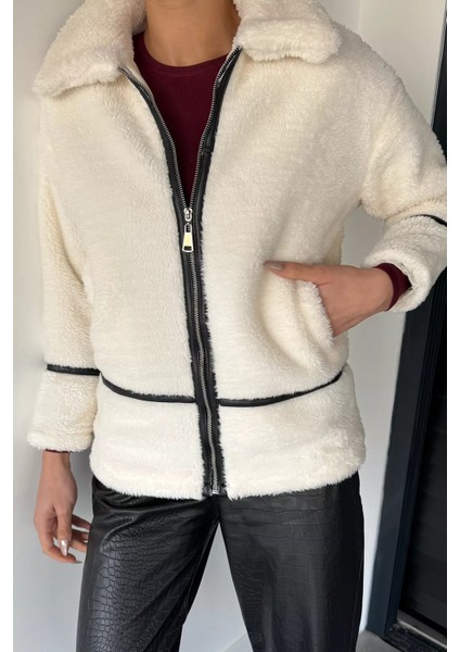 Kadın Şerit Detaylı Iç Astarlı Peluş Mont P-00019021 modelleri