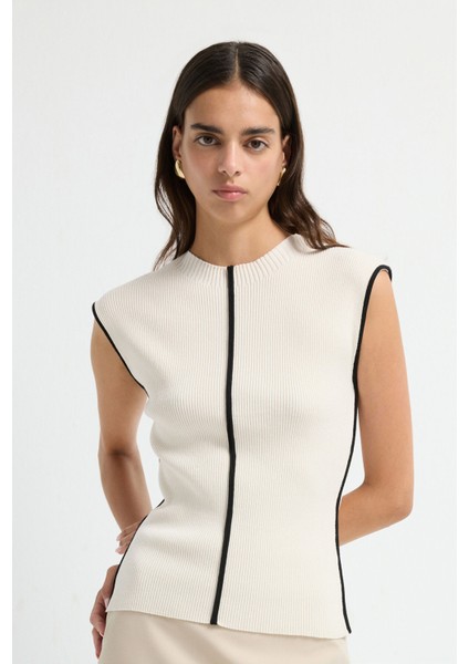 Kolsuz Triko Bluz Vanilya 11544529001 modelleri