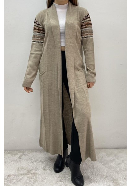 Bayan Uzun Kilim Desen Saç Örgü Ceket
