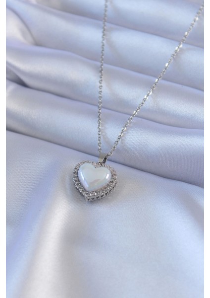 Bfs 316L Çelik Gümüş Renk Incili Kalp Model Zirkon Taşlı Kadın Kolye