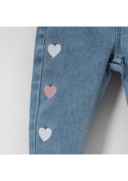 BeU Kids OV-7426 Kız Çocuk Pastel Tonlu Minik Kalp Nakışlı Mavi Denim Pantalon indirimleri