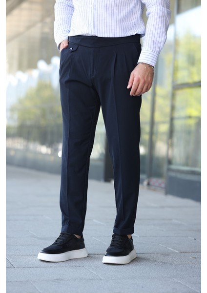 Kuşaklı Pileli Kemer Detaylı Old Money Kumaş Pantolon fiyatları