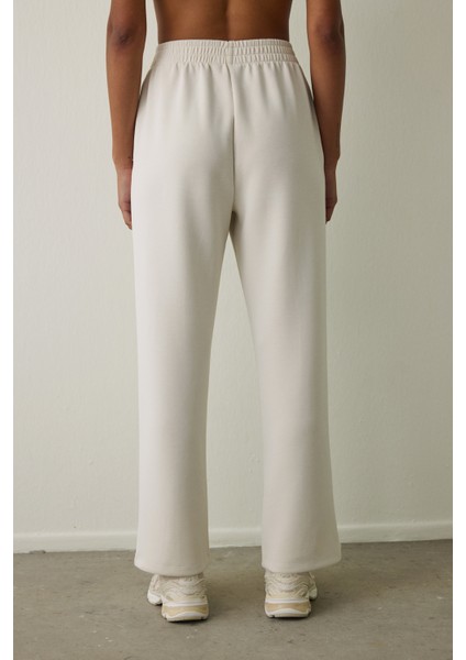 Bej Modal Yüksek Bel Düz Paça Pantolon