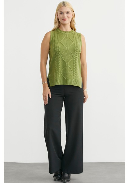 Etnik Motifli Kolsuz Triko Kazak - Yeşil