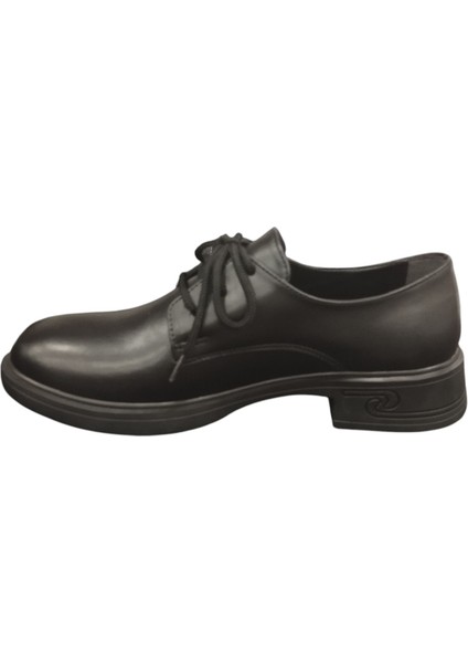 555004Z Yumuşak Iç Pedli Bağcıklı Kadın Günlük Oxford Ayakkabı fiyatları