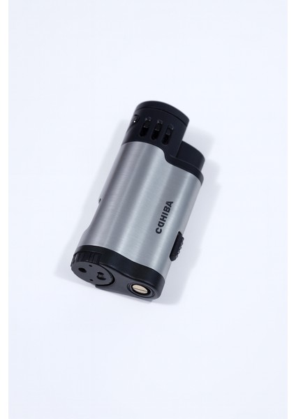 Gümüş Jet Alevli Metal Çakmak CCM0774 | Rüzgâr Dayanıklı Premium Model fiyatları