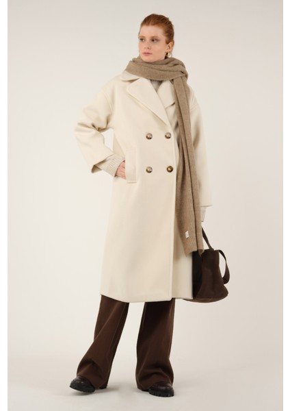 Kruvaze Düğmeli Kaşe Kaban Ekru