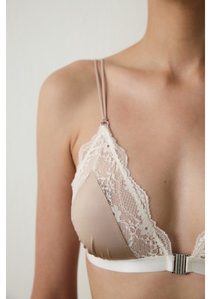 Bej Balensiz Dolgusuz Mikro Dantelli Üçgen Sütyen