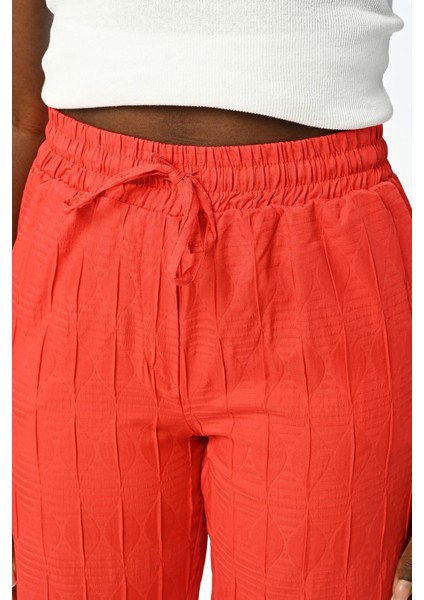 Kadın Rahat Kalıp Beli Lastikli Desenli Pantolon fiyatları