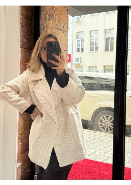 Oversize Kaşe Kaban Balıksırtı Krem