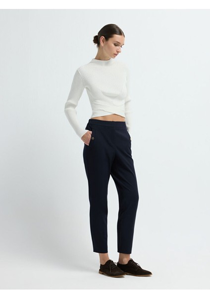 Metal Aksesuarlı Cepli Pantolon Lacivert 15335246013 modelleri