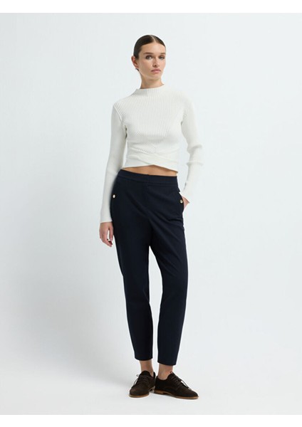 Metal Aksesuarlı Cepli Pantolon Lacivert 15335246013 indirimleri