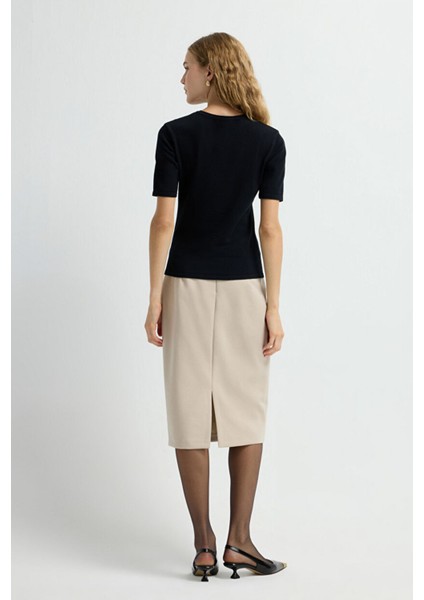 Yuvarlak Yaka Triko Bluz Siyah 11545822000 indirimleri