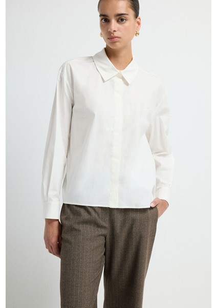 Büzgü Detaylı Gömlek Kemik 13045810000 fırsatları