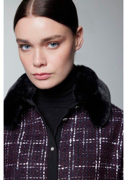 Kürk Yaka Düğme Detaylı Ikili Takım fiyatları