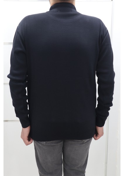 Fistan Store Erkek Siyah Desenli Spor Kesim Rahat Kalıp Yarım Balıkçı Yaka Kışlık Yünlü Kazak modelleri