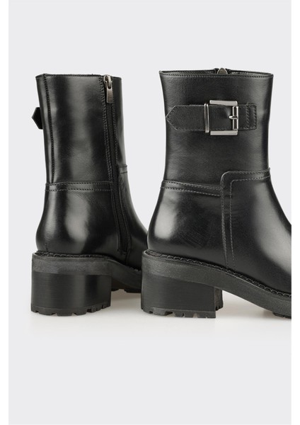 Siyah Deri Kadın Günlük Bot fırsatları