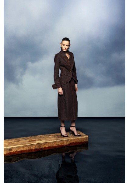 Bel Vurgulu Düğmeli Ceket 26W50805 indirimleri